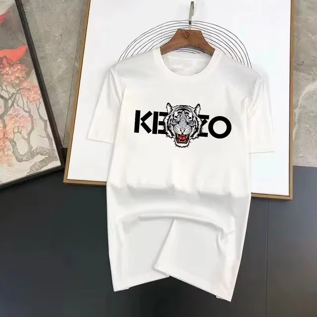 Camiseta de Marca Clásica de L - Streetwear Brand With A Logo reseña y precio