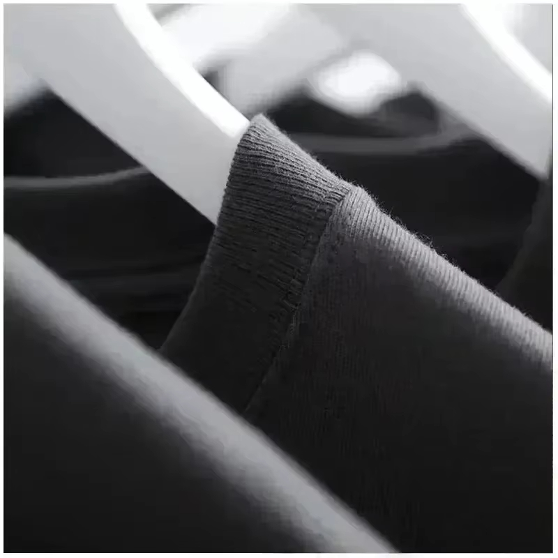 Camiseta Retro con Corte Oblic - Streetwear Brand With A Logo reseña y precio