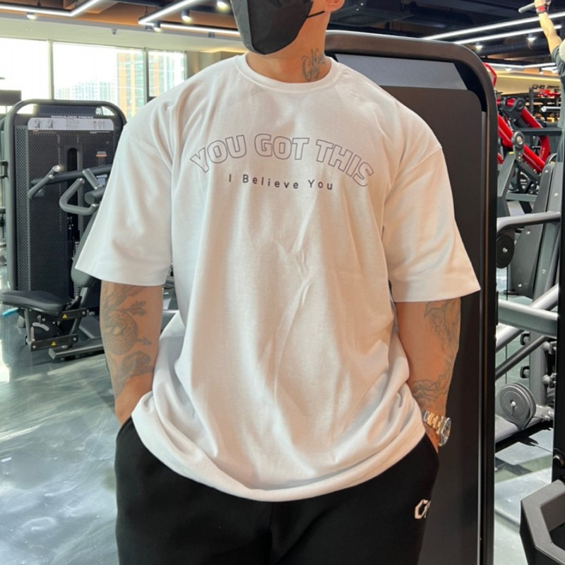 Camiseta holgada de marca core - Streetwear Brand Korea reseña y precio