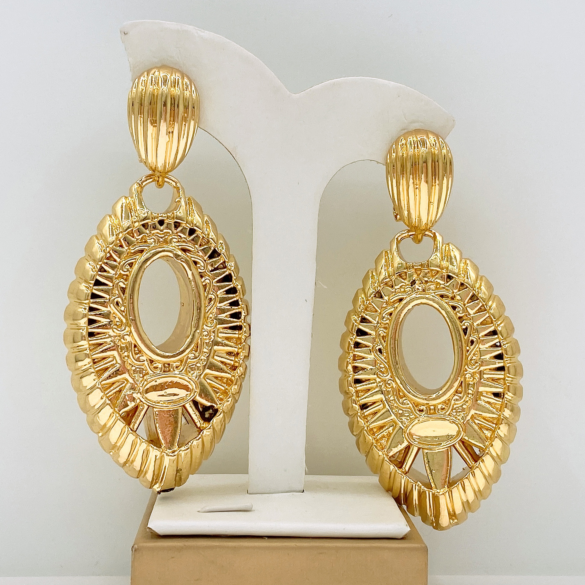 Pendientes colgantes de diseño - Streetwear Brand Accessories reseña y precio