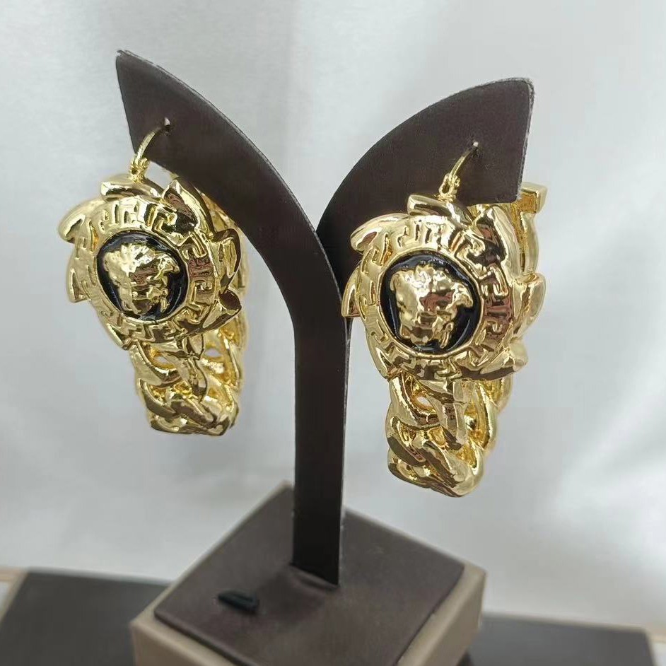Pendientes colgantes de diseño - Streetwear Brand Accessories reseña y precio