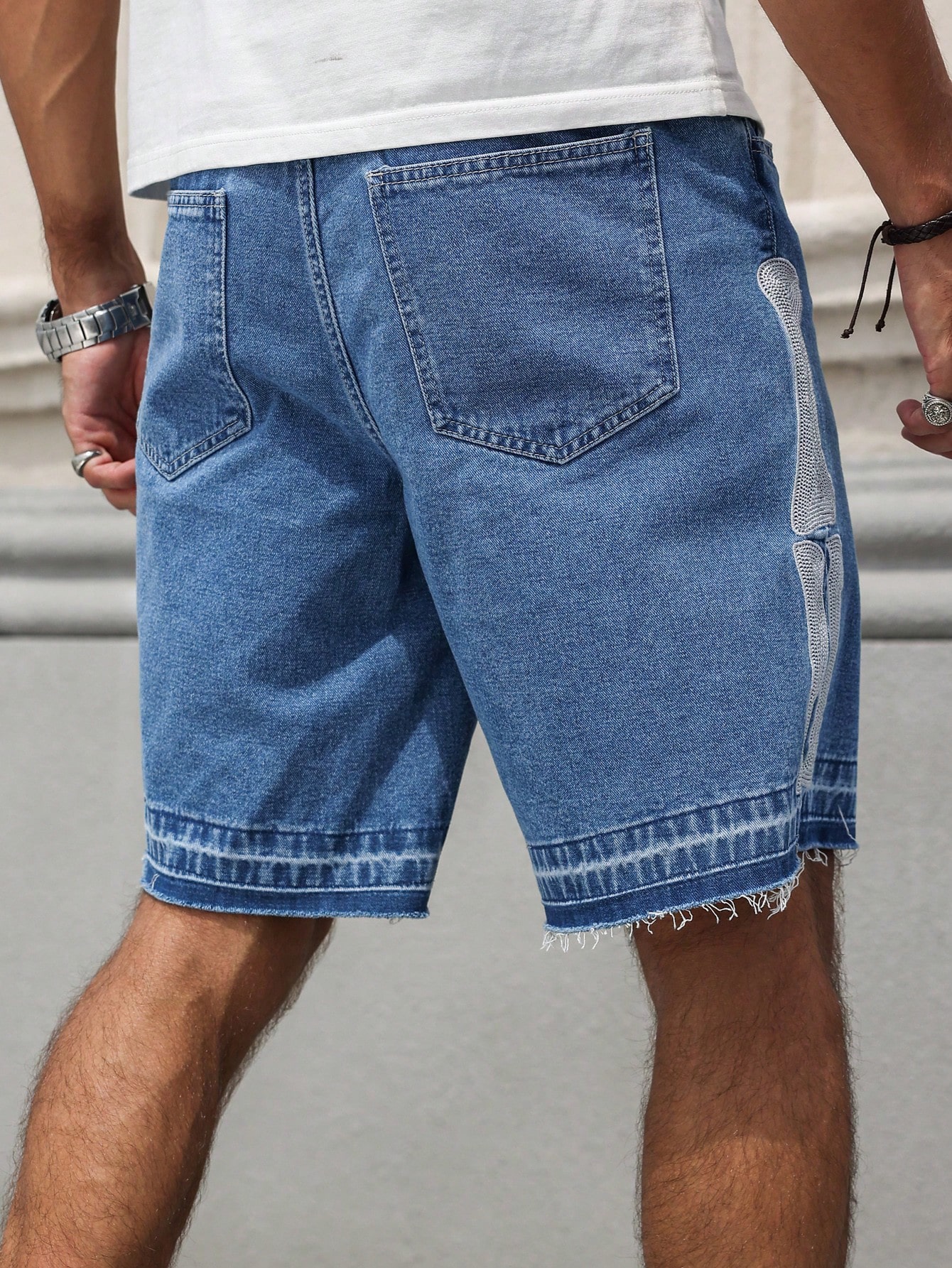Shorts de Mezclilla con Bordad - Streetwear Brand Shorts reseña y precio