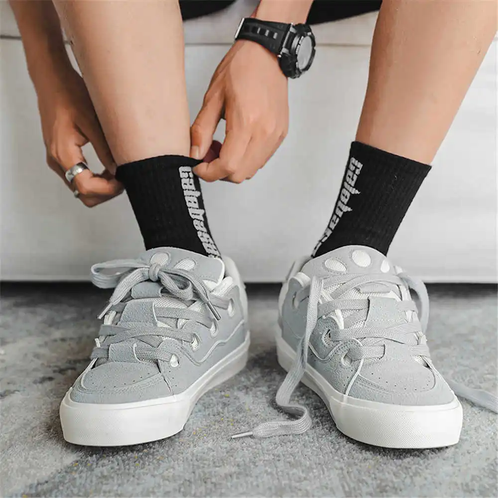 Con cordones, zapatos escolare - Streetwear Brand Drops reseña y precio