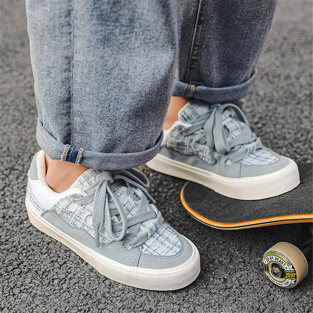 Con cordones, zapatos escolare - Streetwear Brand Drops reseña y precio
